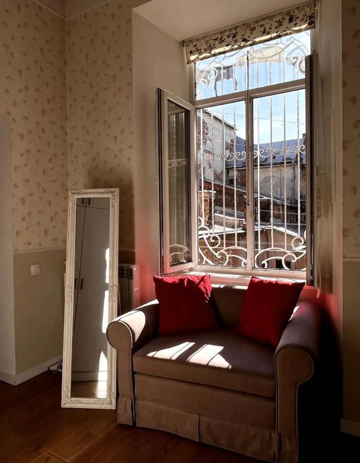 Sweet Home Near Opera House Лвив Екстериор снимка