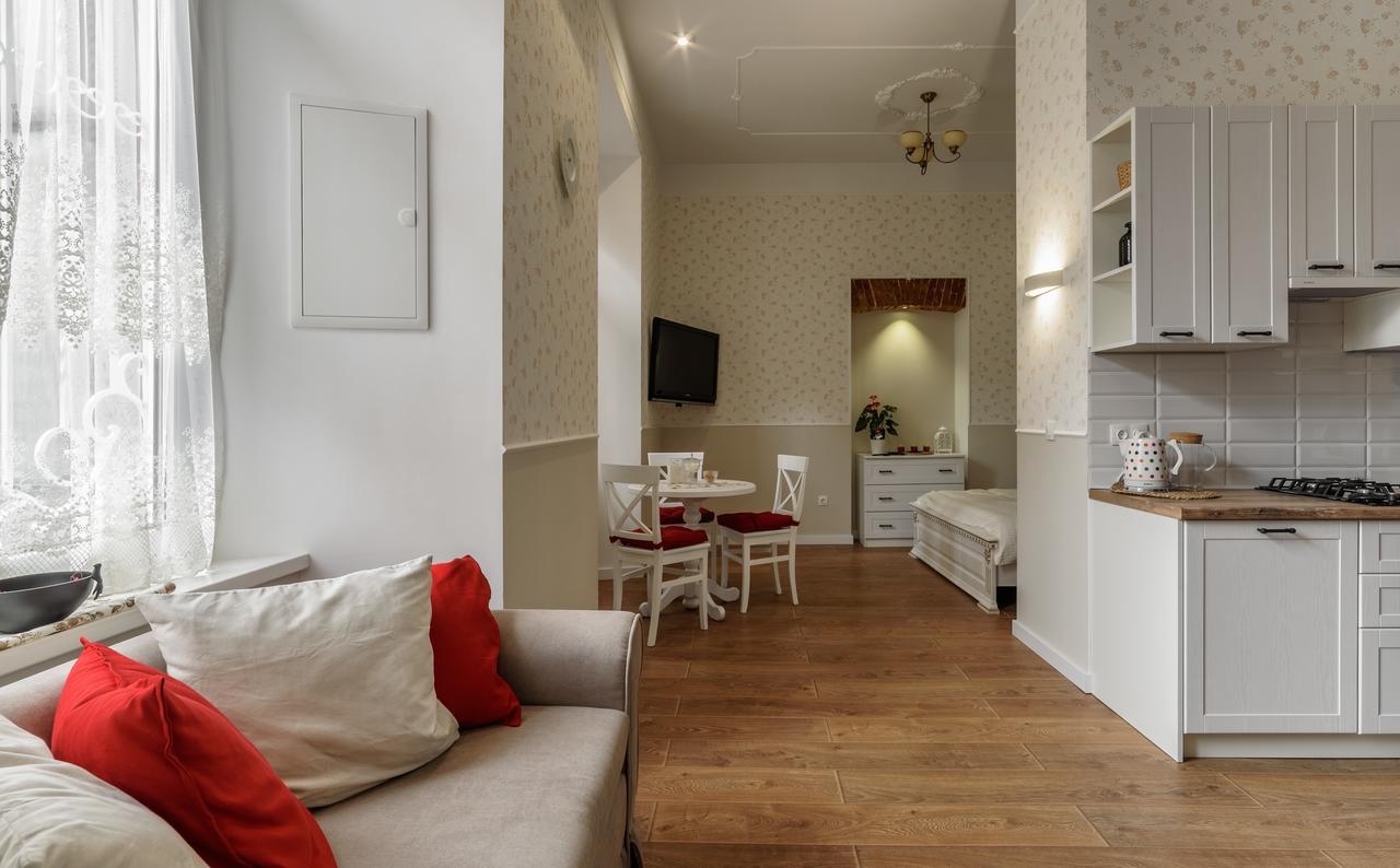 Sweet Home Near Opera House Лвив Екстериор снимка