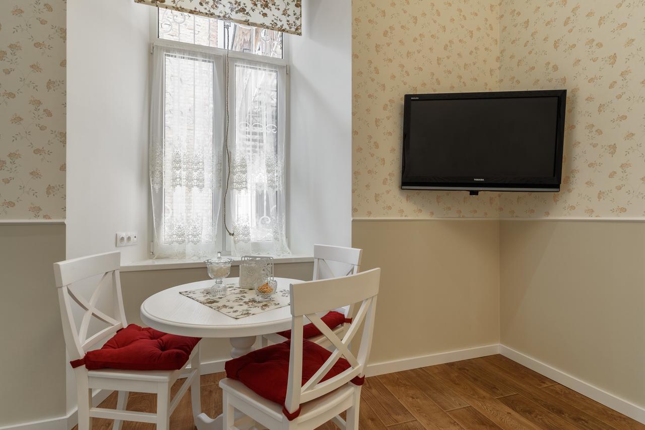 Sweet Home Near Opera House Лвив Екстериор снимка